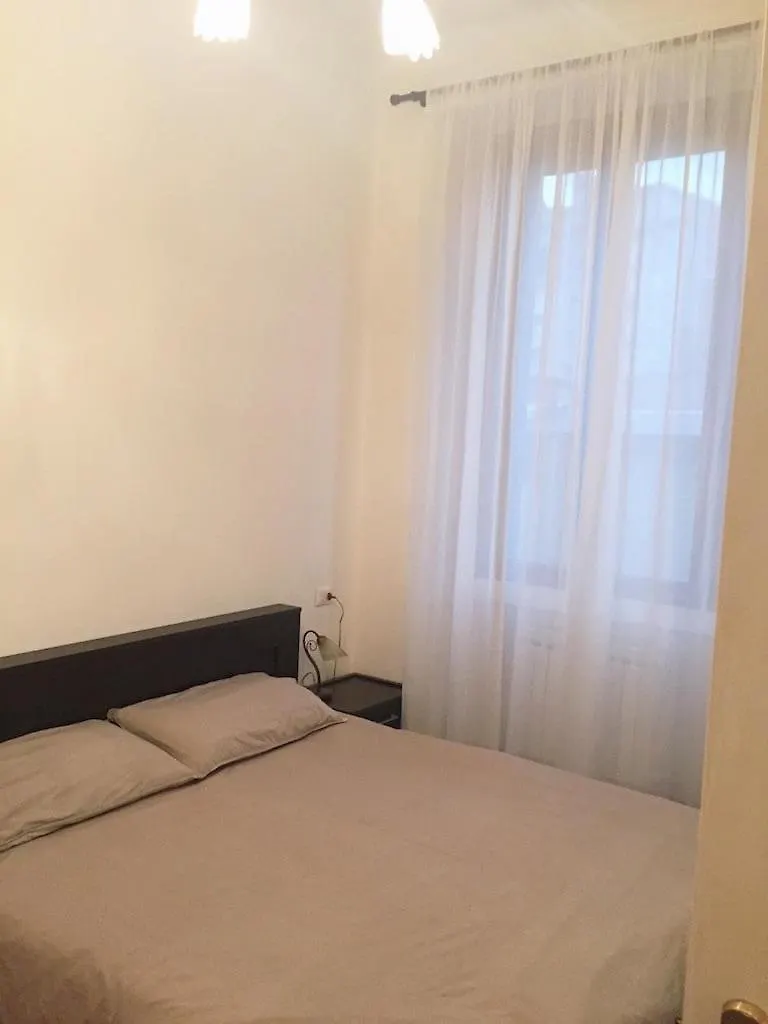 Apartment Natalia'S 2-Rooms Cozy Flat, Only 10 Min To Duomo Milan